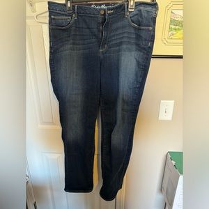 Great condition Eddie Bauer jeans, truly straight, size 18